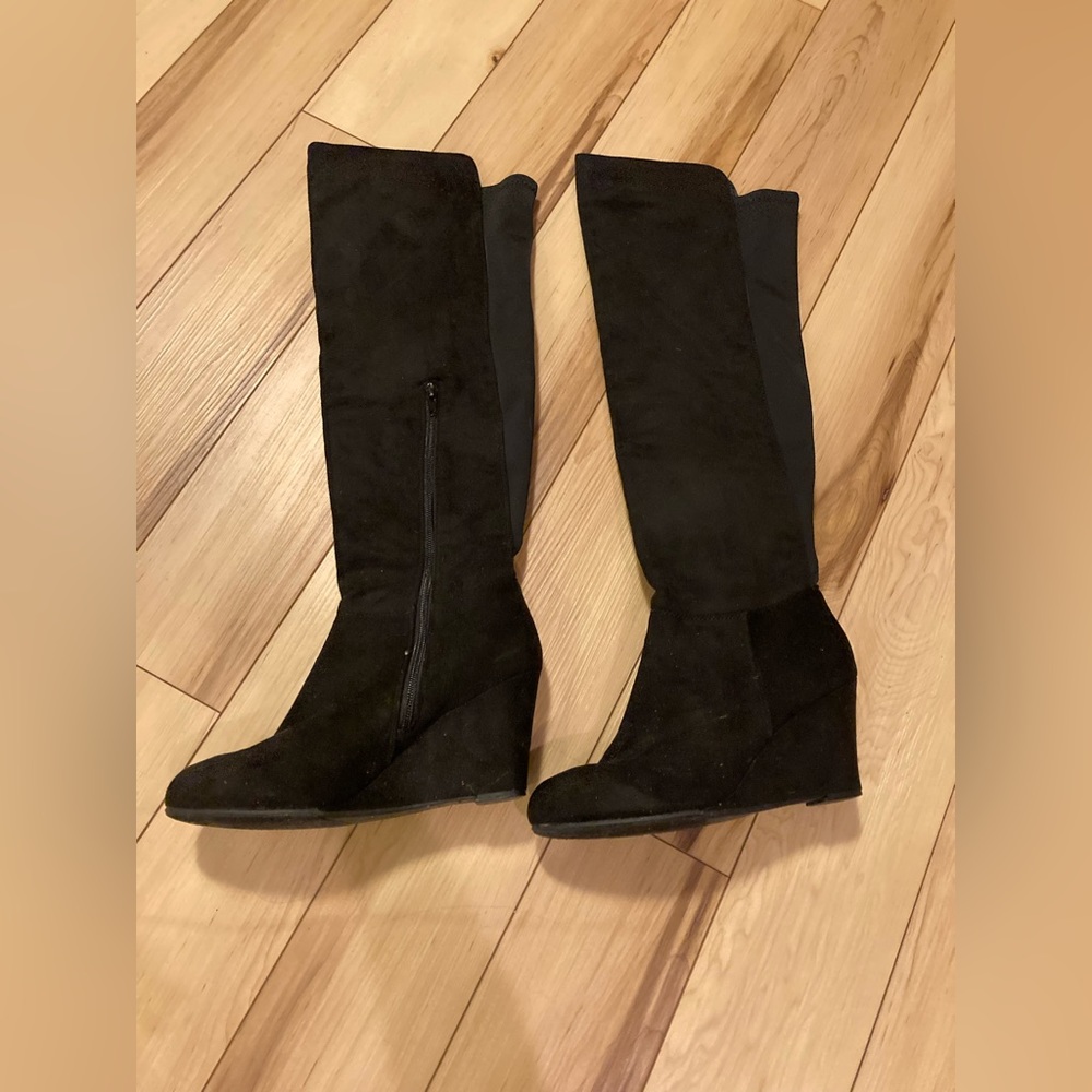 Knee High Wedge Boots 10